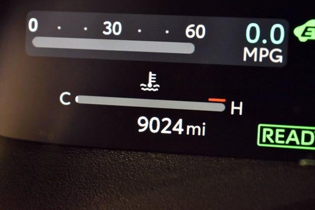 2025 Toyota SIENNA XSE XSE 7 Passenger