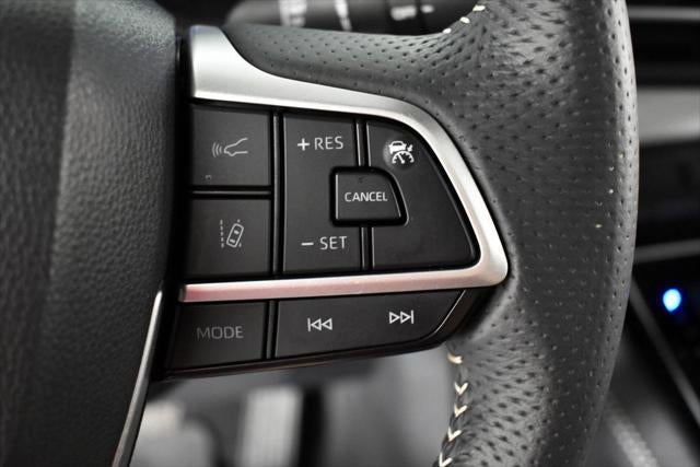 2025 Toyota SIENNA XSE XSE 7 Passenger