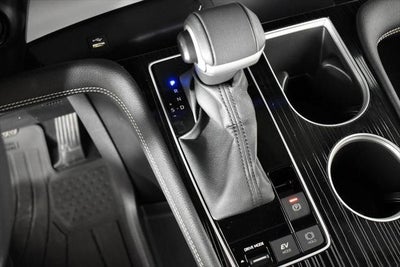 2025 Toyota SIENNA XSE XSE 7 Passenger