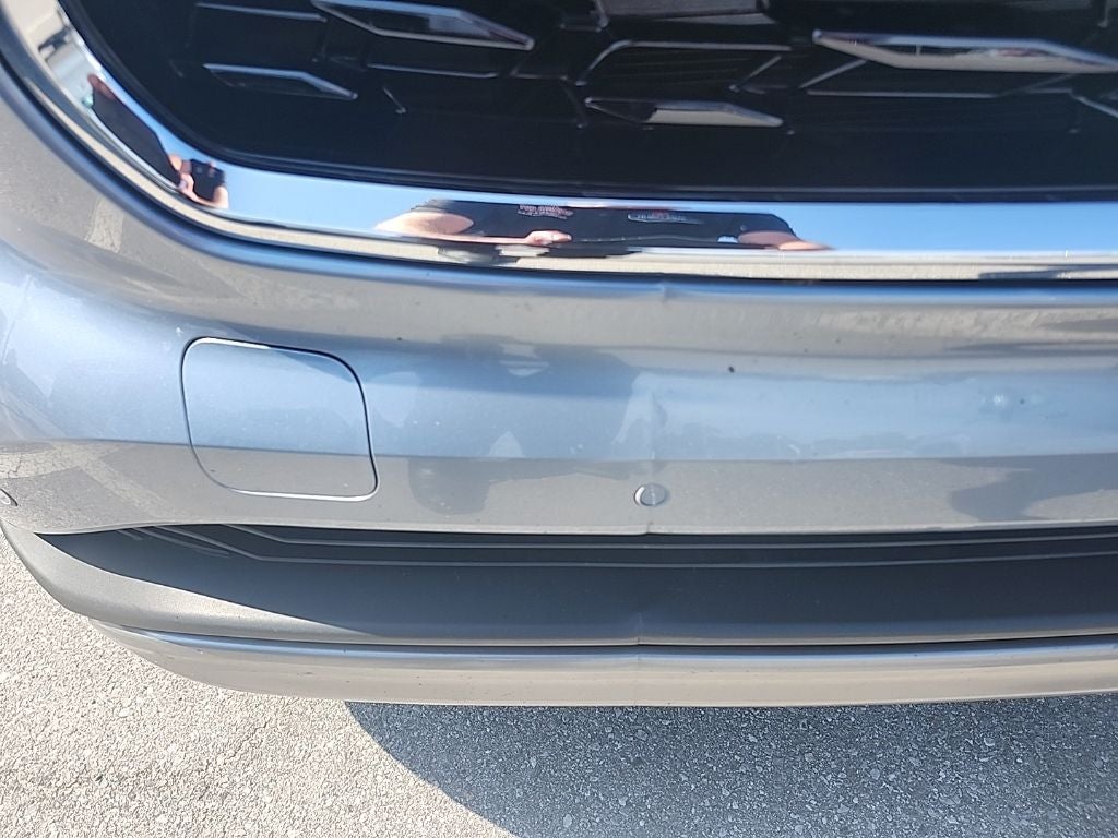 2023 Toyota Highlander Hybrid Platinum