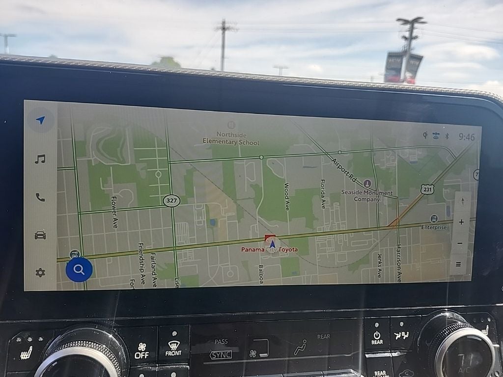 2023 Toyota Highlander Hybrid Platinum
