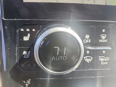 2023 Toyota Highlander Hybrid Platinum