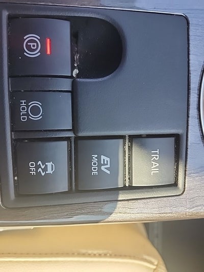 2023 Toyota Highlander Hybrid Platinum