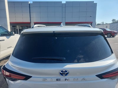 2024 Toyota Sienna Platinum 7 Passenger