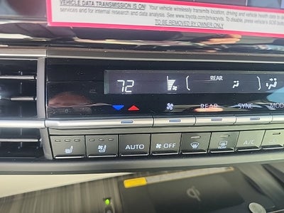 2024 Toyota Sienna Platinum 7 Passenger
