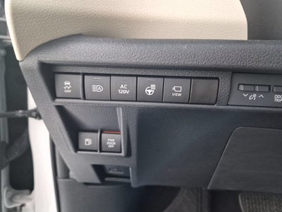 2024 Toyota Sienna Platinum 7 Passenger