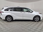 2024 Toyota Sienna Platinum 7 Passenger