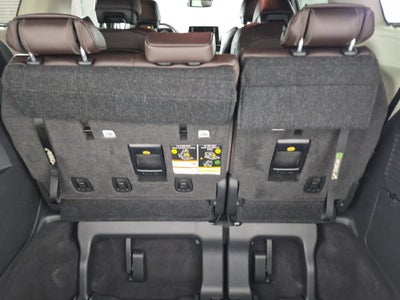 2024 Toyota Sienna Platinum 7 Passenger