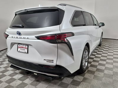 2024 Toyota Sienna Platinum 7 Passenger