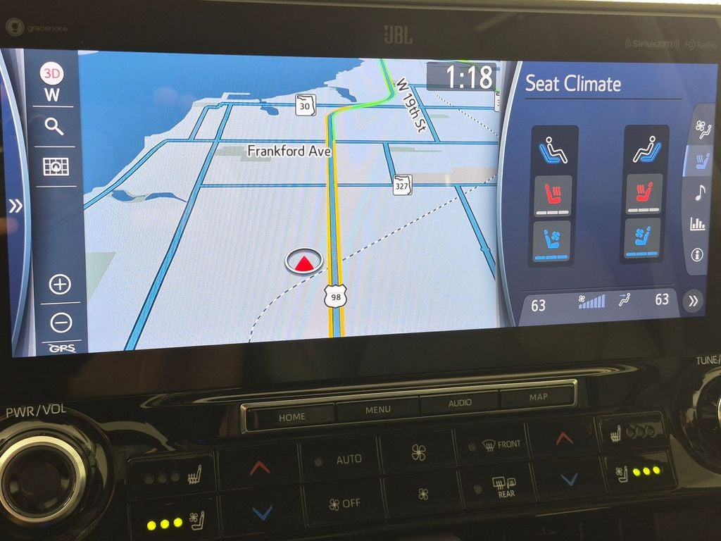 2021 Toyota Highlander Hybrid Platinum
