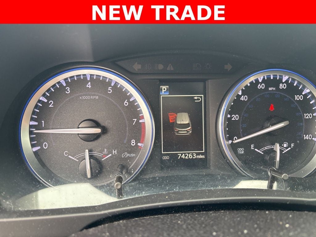 2017 Toyota Highlander SE