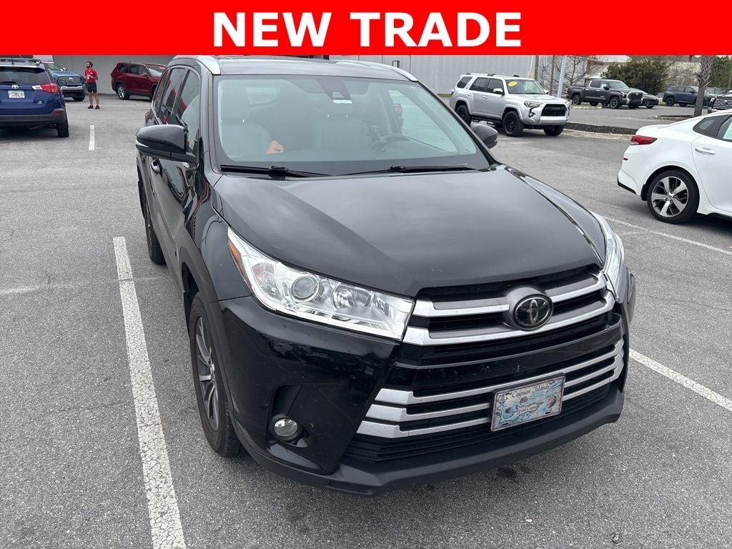 2017 Toyota Highlander SE