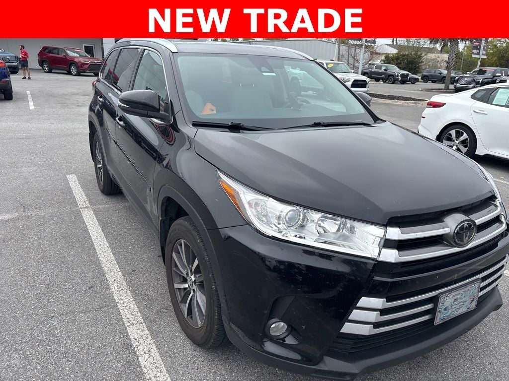 2017 Toyota Highlander SE