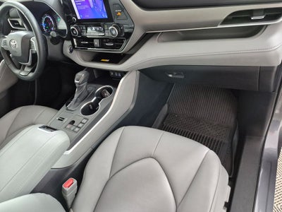 2023 Toyota Highlander Hybrid XLE