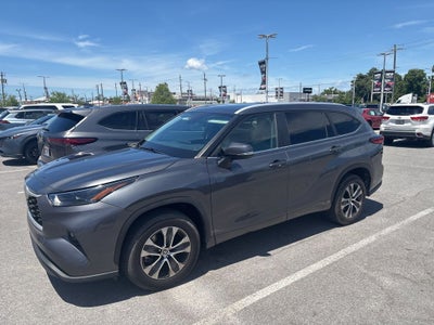 2023 Toyota Highlander Hybrid XLE
