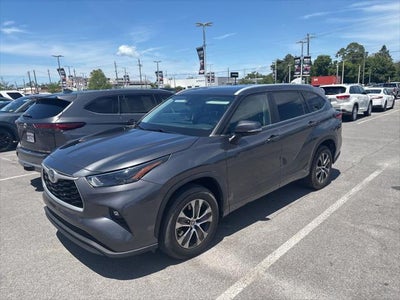 2023 Toyota Highlander Hybrid XLE
