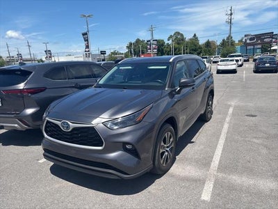 2023 Toyota Highlander Hybrid XLE