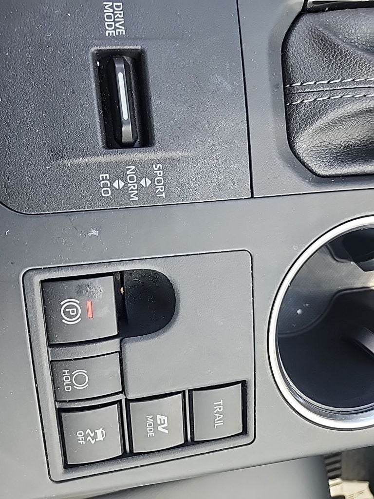 2025 Toyota Highlander Hybrid XLE
