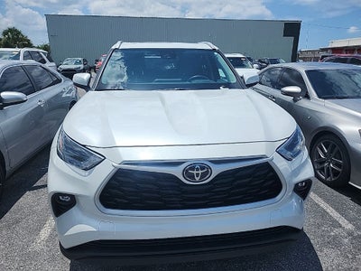 2025 Toyota Highlander Hybrid XLE