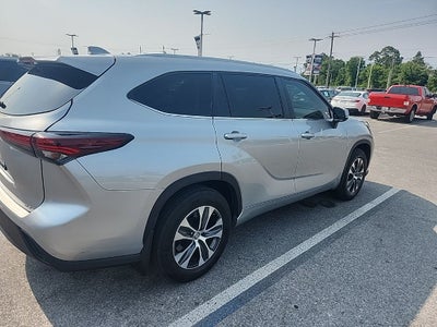 2024 Toyota Highlander XLE