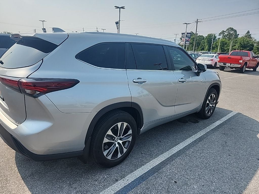 2024 Toyota Highlander XLE