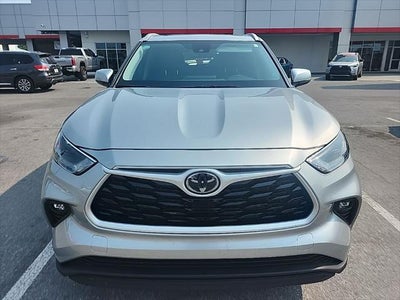 2024 Toyota HIGHLANDER XLE