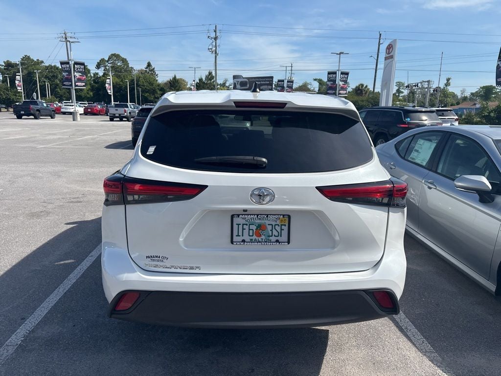 2023 Toyota Highlander L