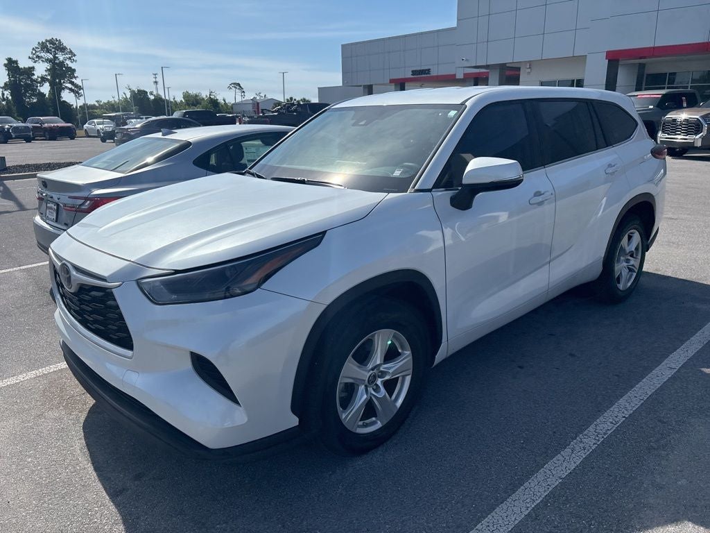 2023 Toyota Highlander L
