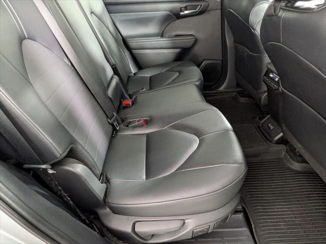 2025 Toyota Highlander XLE