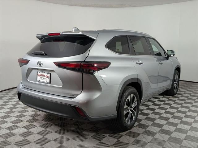 2025 Toyota Highlander XLE