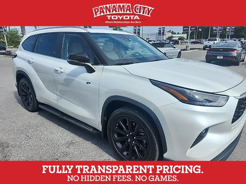 2025 Toyota Highlander XLE