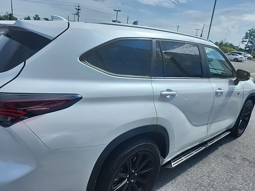 2025 Toyota Highlander XLE