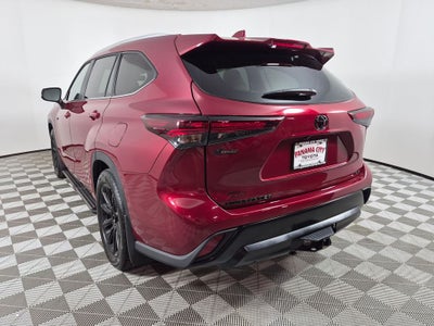 2025 Toyota Highlander XLE