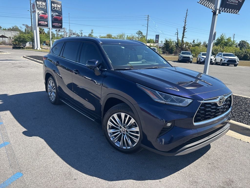 2025 Toyota Highlander Platinum