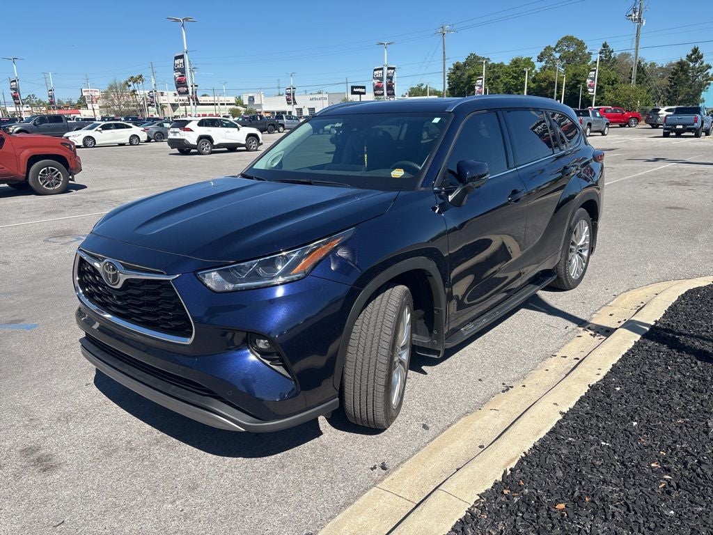 2025 Toyota Highlander Platinum