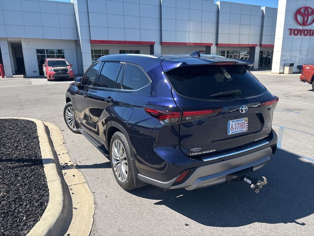 2025 Toyota Highlander Platinum