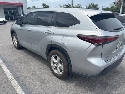 2024 Toyota Highlander LE