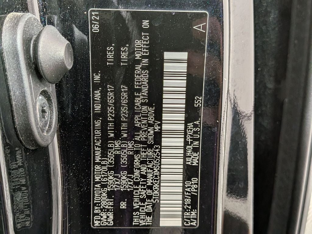 2021 Toyota SIENNA LE LE 8 Passenger
