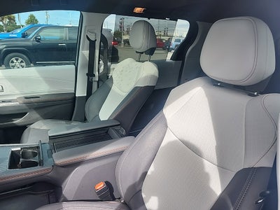 2024 Toyota Sienna XSE 7 Passenger