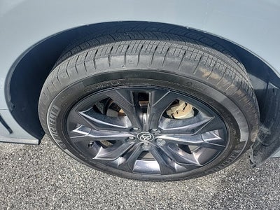 2024 Toyota Sienna XSE 7 Passenger