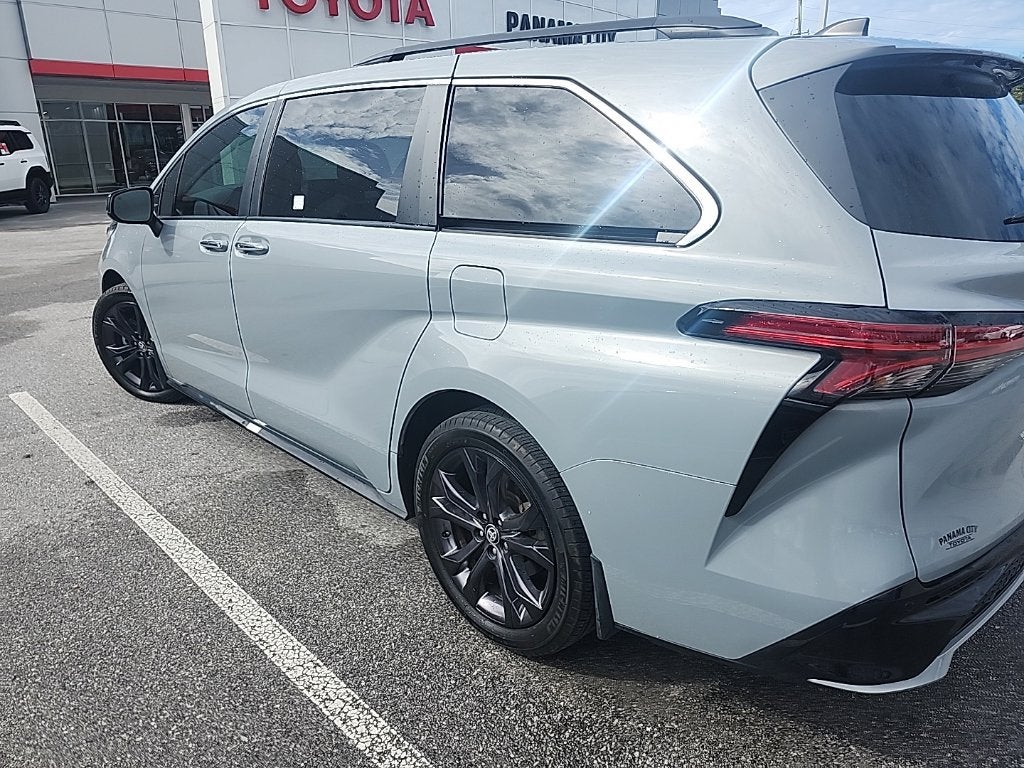 2024 Toyota Sienna XSE 7 Passenger