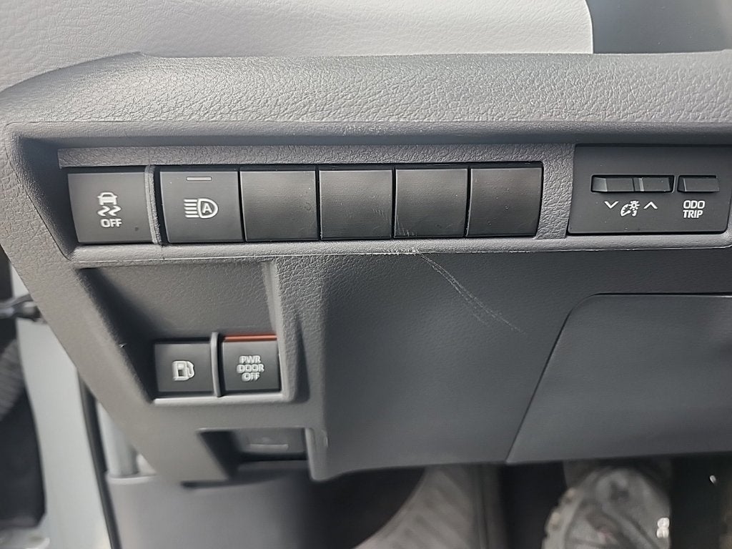 2024 Toyota Sienna XSE 7 Passenger