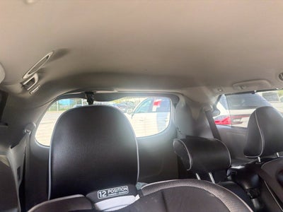 2019 Toyota Sienna SE 8 Passenger