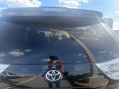 2019 Toyota Sienna SE 8 Passenger