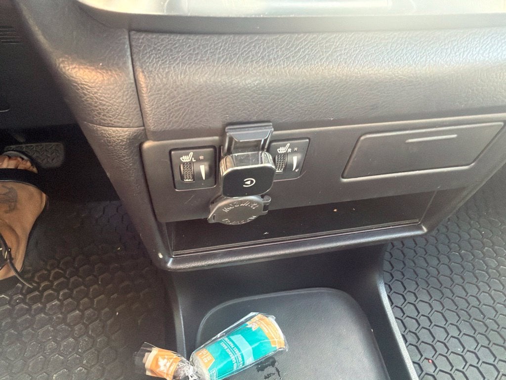 2019 Toyota Sienna SE 8 Passenger