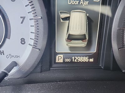 2017 Toyota Sienna SE Premium 8 Passenger
