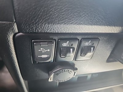 2017 Toyota Sienna SE Premium 8 Passenger