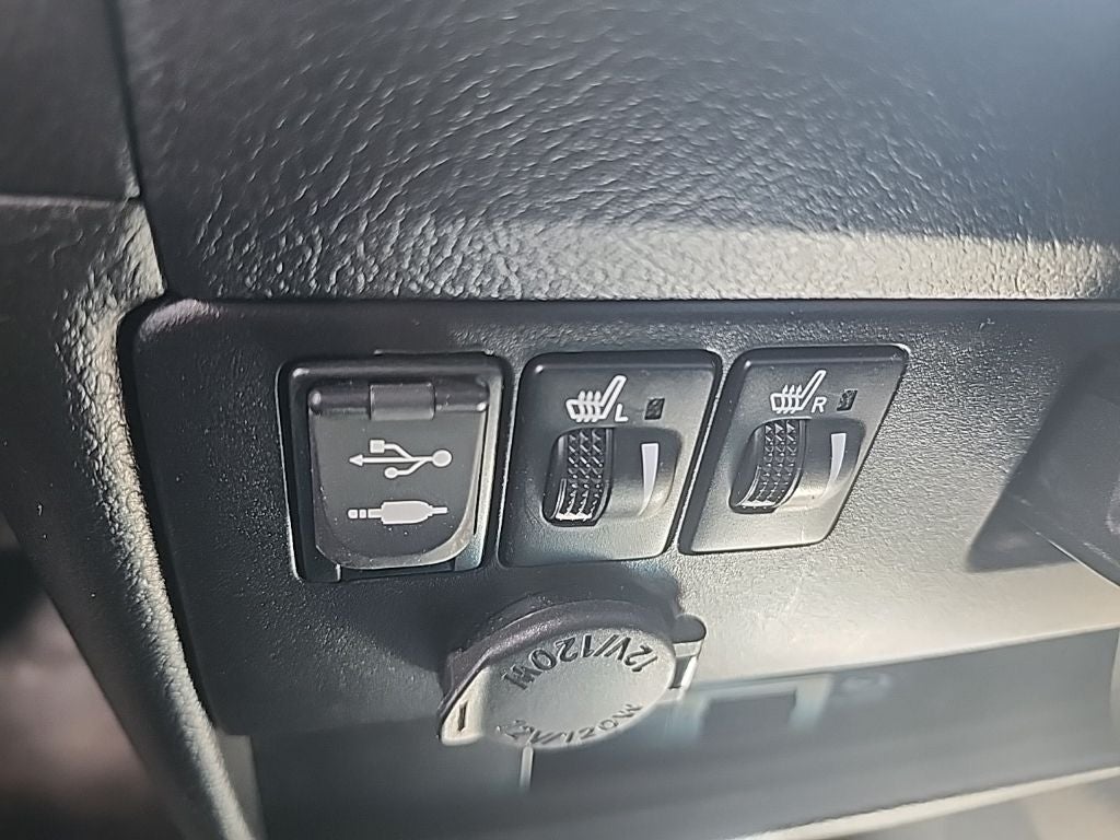 2017 Toyota Sienna SE Premium 8 Passenger