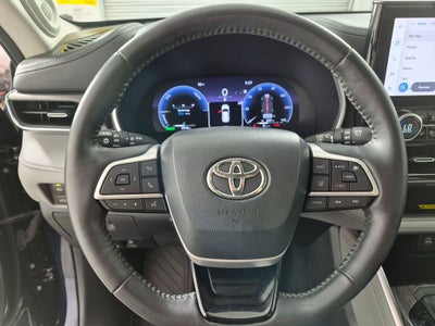 2023 Toyota Highlander Hybrid Limited