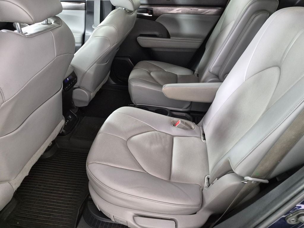 2023 Toyota Highlander Hybrid Limited